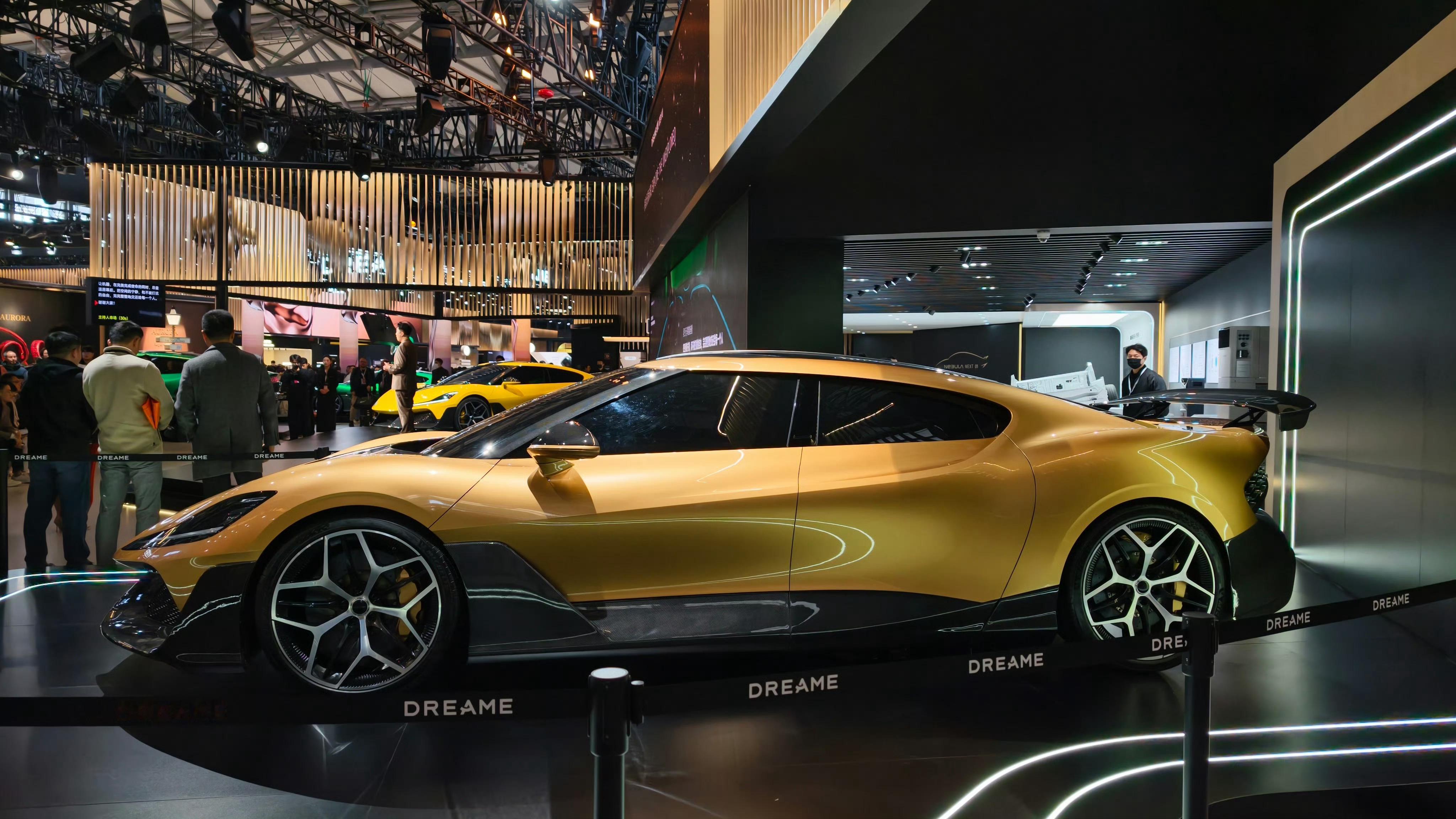 追觅汽车价格又一个搅局的来了，有多少人心动了哇？ 