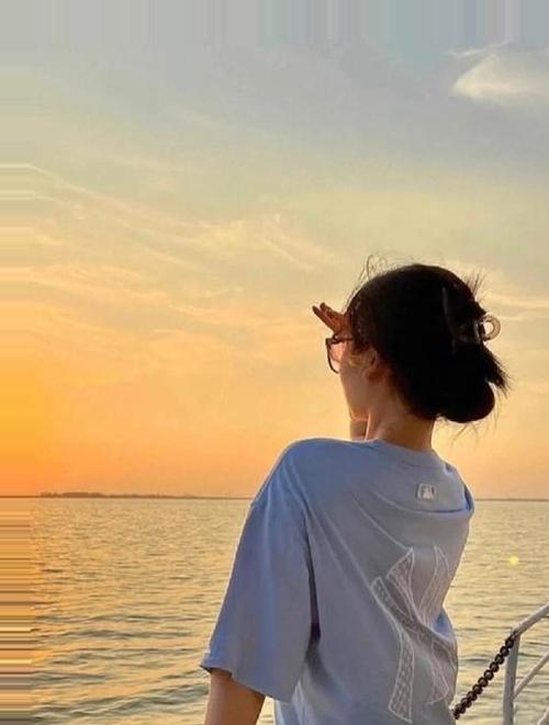 人这一生，赢在厚道，输在算计，成在善良
 
德是福之基，善是因之本。世间万事，皆