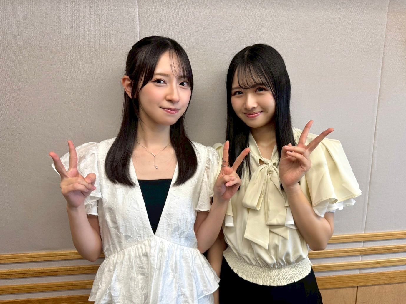 上村ひなの金村美玖 　日向ひ ​​​