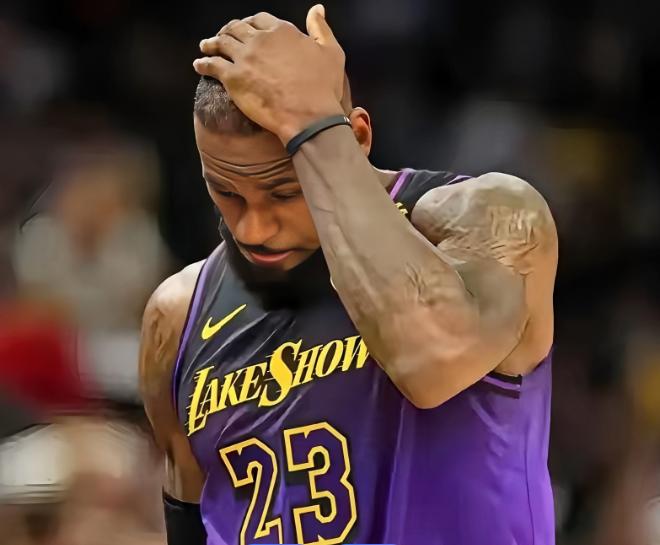 湖人官宣了，詹姆斯你何必啊，西部第三是真想打森林狼啊！
今天湖人收官战湖人打爵士