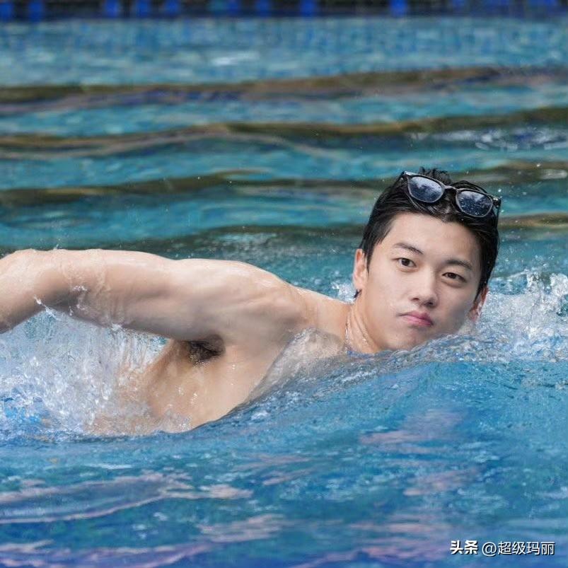 晚安💤
周末也不熬夜