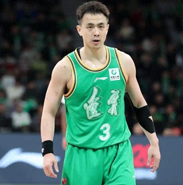 首轮辽宁男篮VS山东！CCTV5不直播，山东队有望获胜，理由有4点