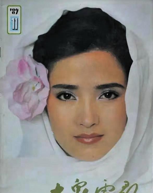 惊闻横穿四大名著的何晴因病离世，年仅61岁。
真是天妒红颜，那可是像书里画里走出