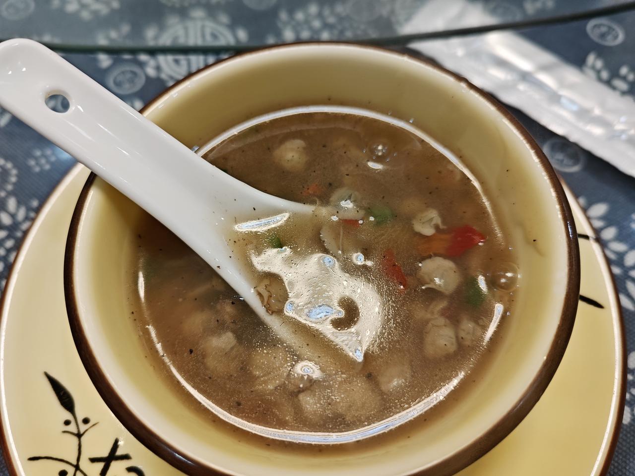 晒出你的本地生活孝感三汊好再来餐馆的“澔蛙肉汤”于2013年荣获孝感市“十大名厨