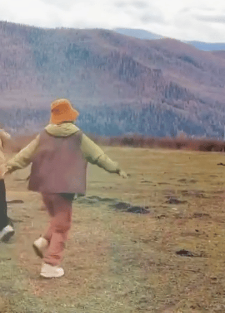 🥰看到可爱软萌萌的丽，心情总会变好。 ​​​