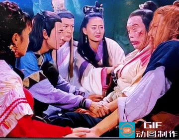网上说，这段剧情，林志颖和陈德容都笑场了。

画面中确实很明显看到他两个都笑了，