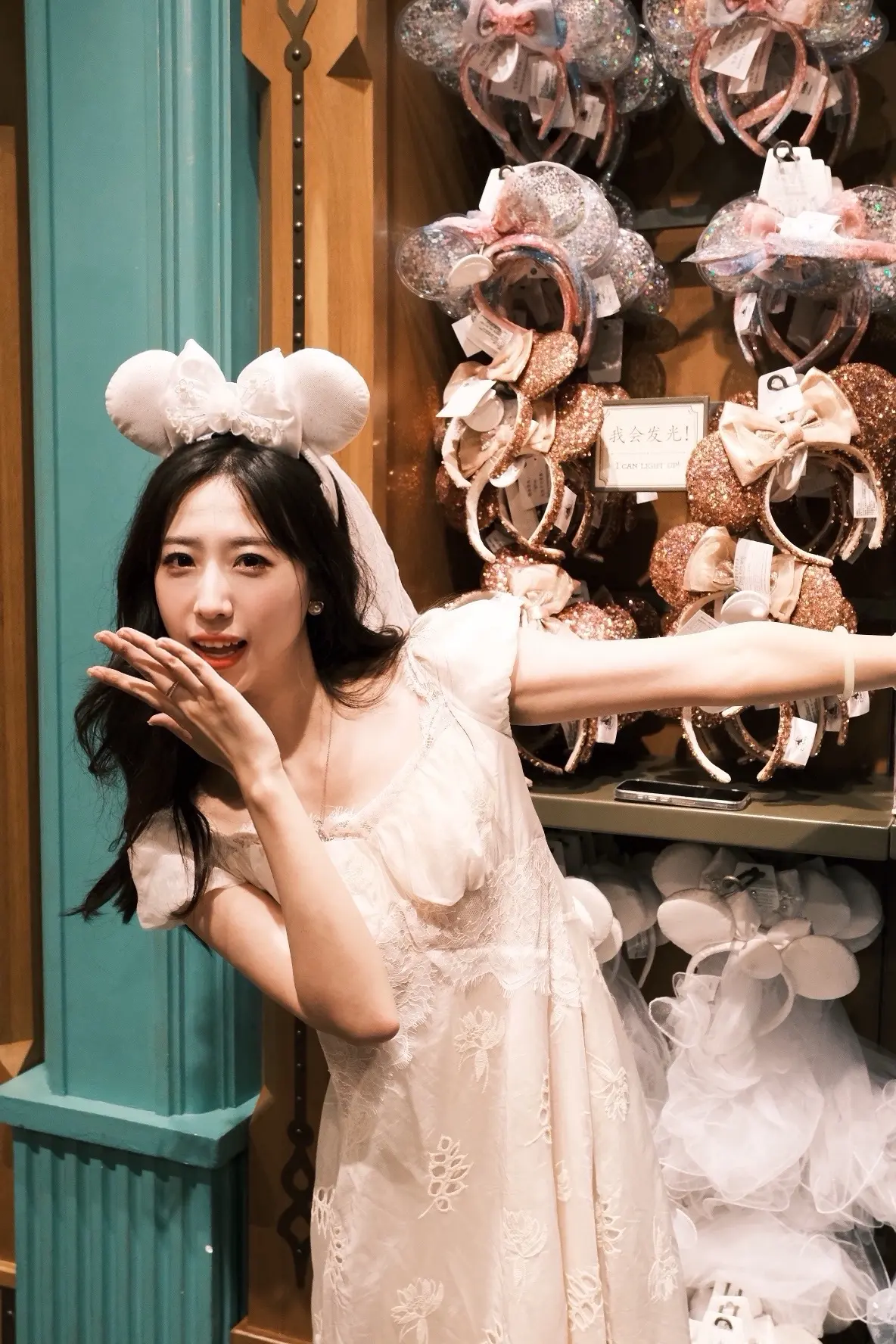 - ̗̀ 𝗛𝗮𝘃𝗲 𝗮 𝗺𝗮𝗴𝗶𝗰𝗮𝗹 𝗱?...