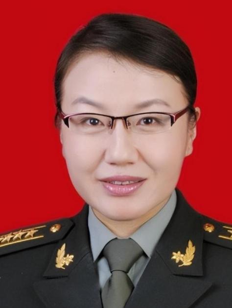 “一定是有叛徒在我们中间，不然仅仅以中国女人头脑，怎可能算出我们的飞行路线？”美