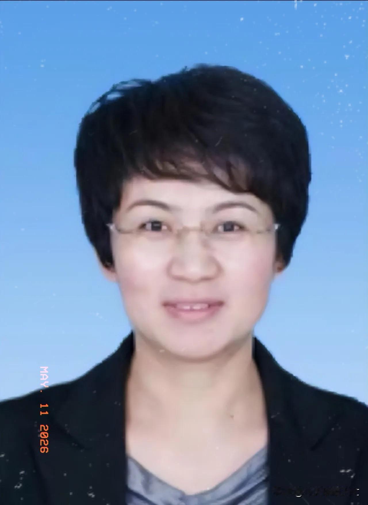 5月11日的通报，把海北州女厅官张爱红的底牌彻底掀了。

这事儿看着真挺有戏剧性
