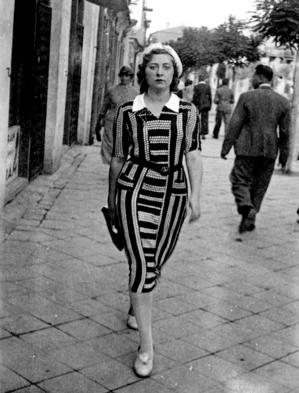 【来自投稿】1935-1940年 波兰 街拍 