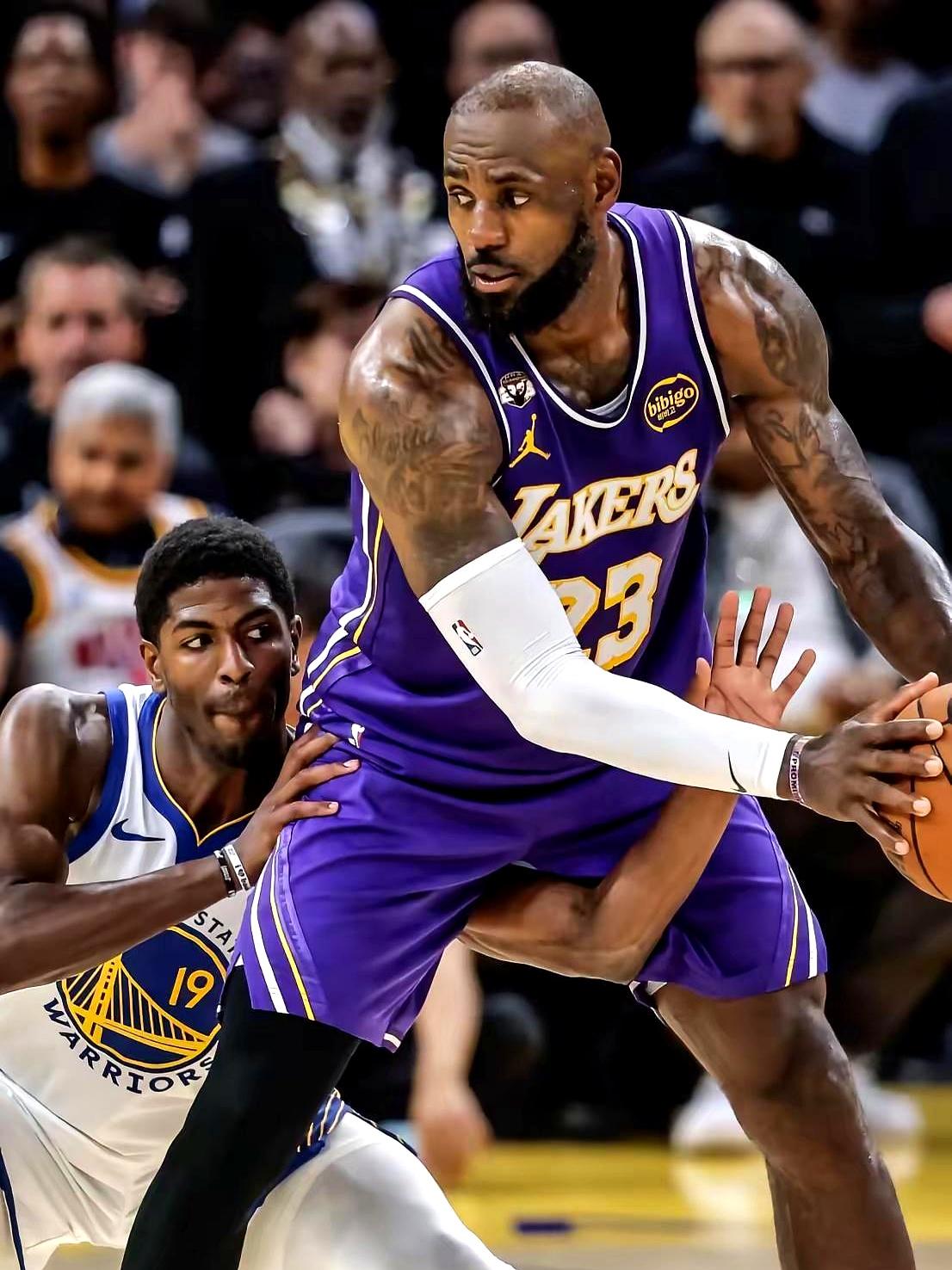 这张防守照刷爆NBA社交圈！
 

2026年4月9日，湖人客场119-103击