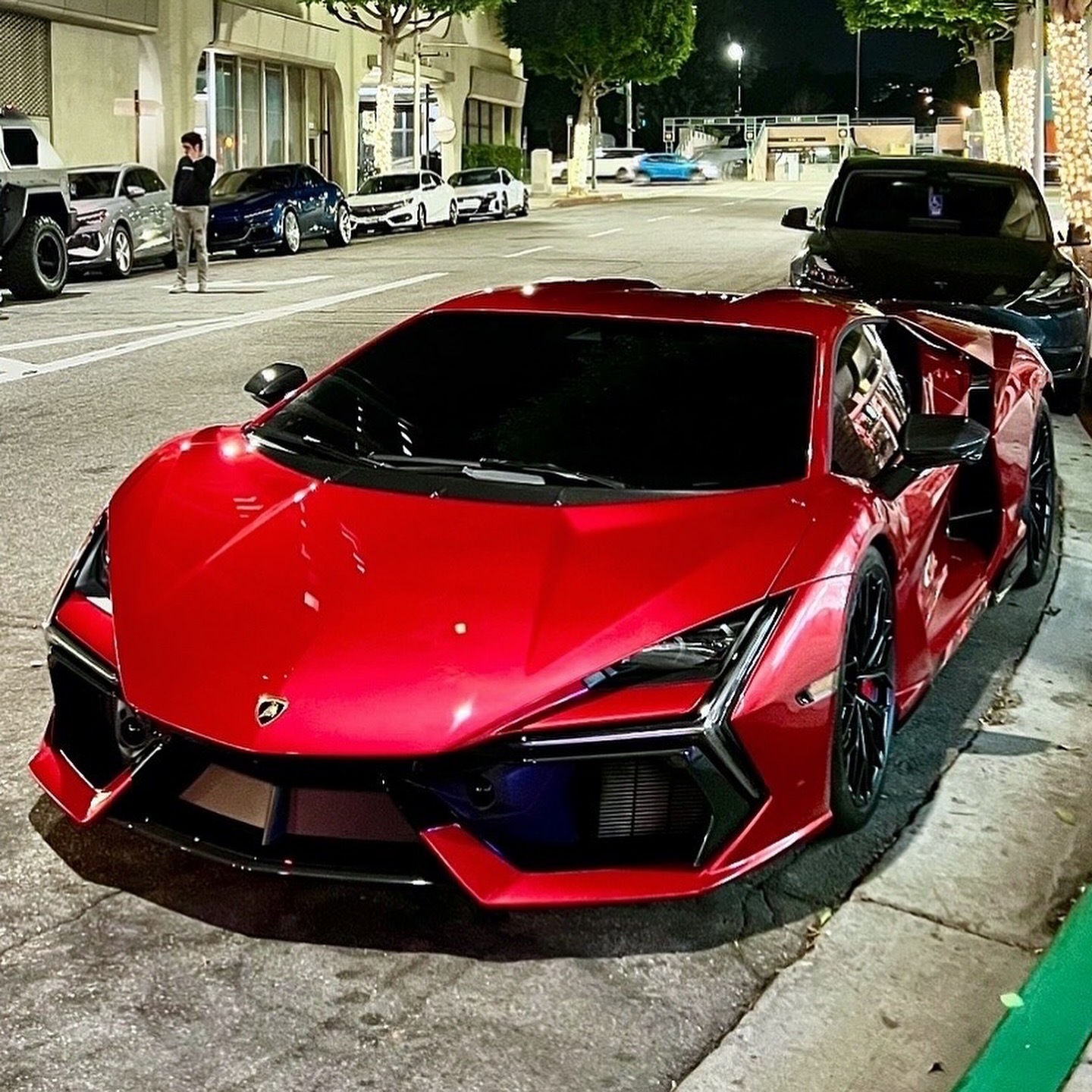 Lamborghini Revuelto.Color : Rosso Efest