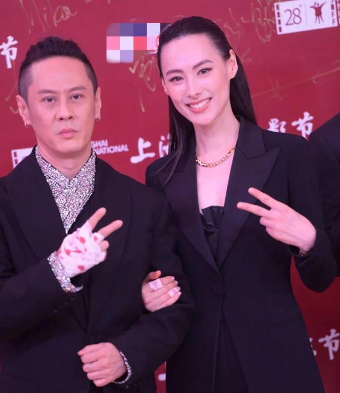 37岁带3个儿子，告别千亿豪门整整15年，谁还敢说梁洛施是“豪门弃妇”？

 上