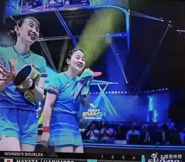 日本队是多么重视女双的冠军瑞典大满贯女双决赛，日本的张本美和/早田希娜组合对阵香