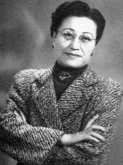 1961年，周总理在西花厅会见了蒋介石的前妻陈洁如，对方开口第一句话，就是哀求：