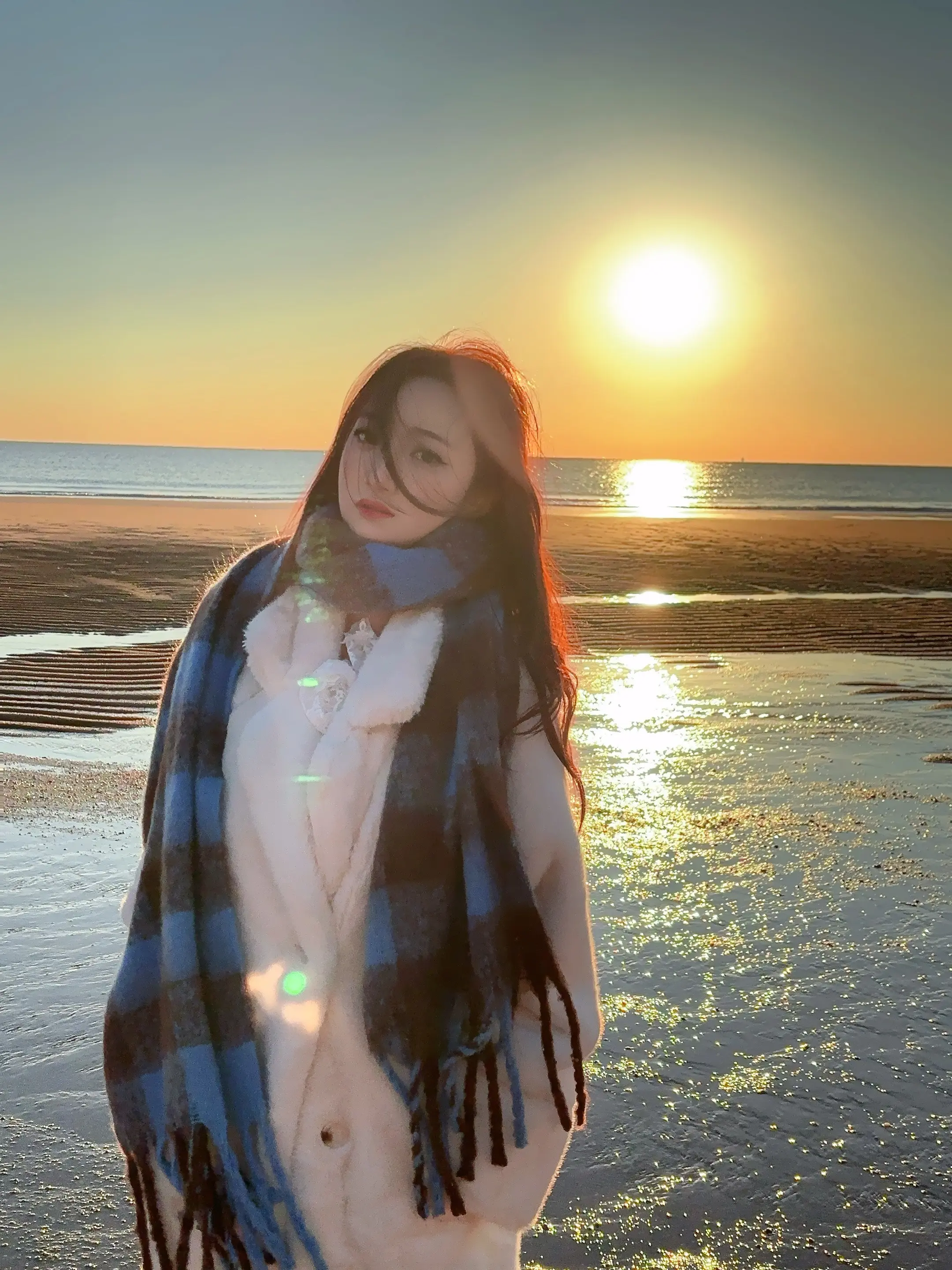 看不透的话还是模糊一点好