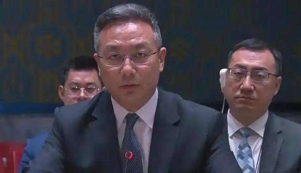 乌克兰不要太嘚瑟了！
 
你用无人机深入俄罗斯腹地，威胁白俄罗斯，我们也没有说啥