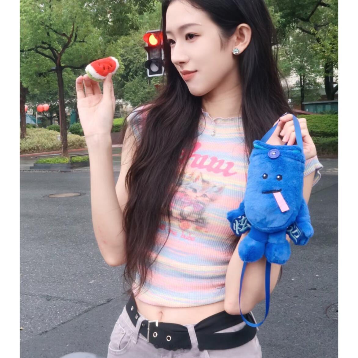 心动的信号心动的信号9嘉宾学历职业盘点1.女一沙玥儿 伦敦大学学院2.女二梁人方