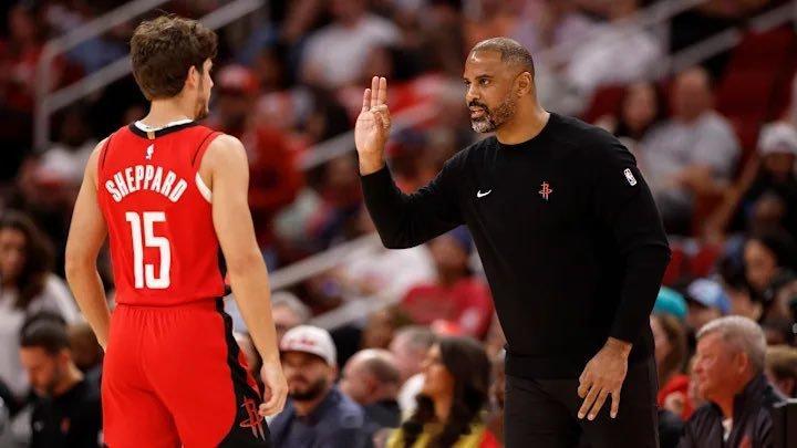 《体育画报》Anthony Duckett认为，如果乌度卡增加里德·谢泼德的出场