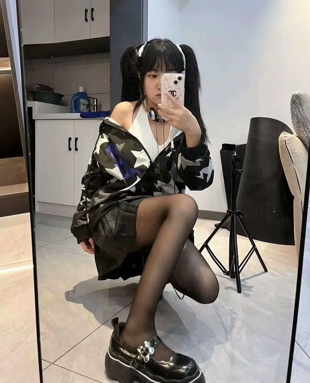 对镜拍 日常穿搭 原相机 分享照片 穿不出去的衣服