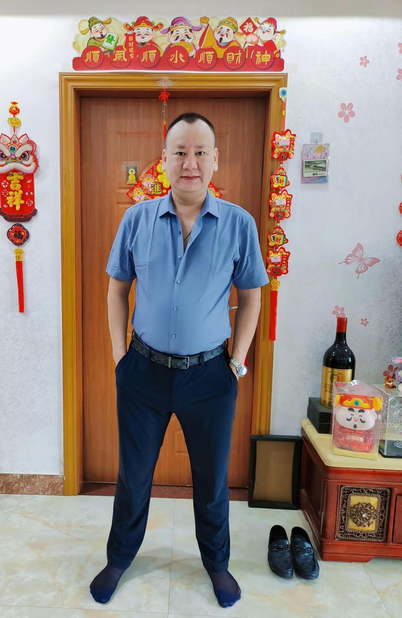 新的衬衣高级灰，成熟感拉满最近肥了不少