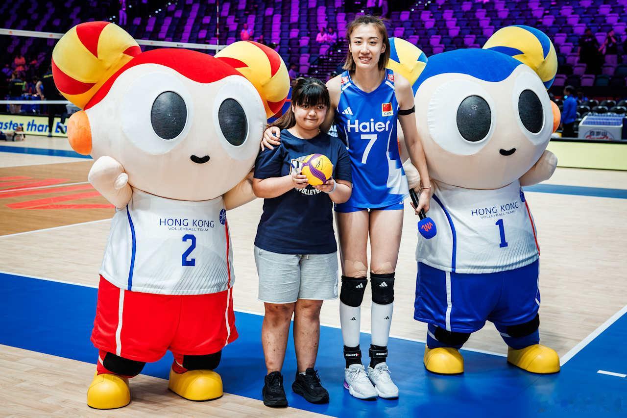 国际排坛动态中国女排vs多米尼加女排🏐 中国女排 vs 多米尼加女排（中国香港