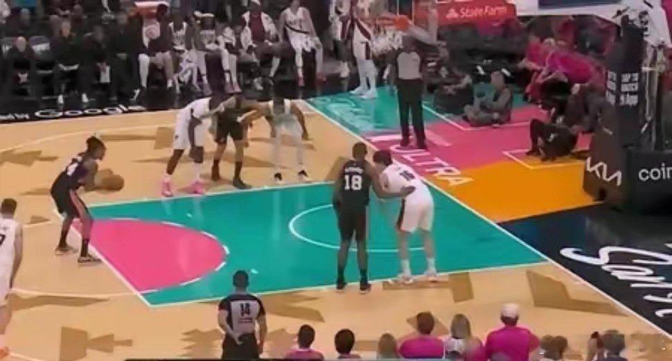 开拓者vs马刺恭喜！杨瀚森登场了首轮G1马刺111-98轻取开拓者，全场比赛还剩