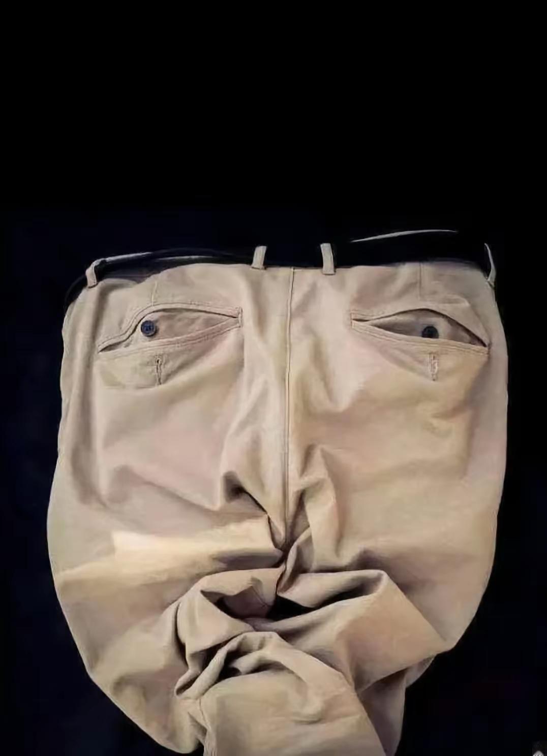 一条普普通通的裤子，能摆成栩栩如生的人脸，只有具有艺术品味的灵魂，他手里出的活计