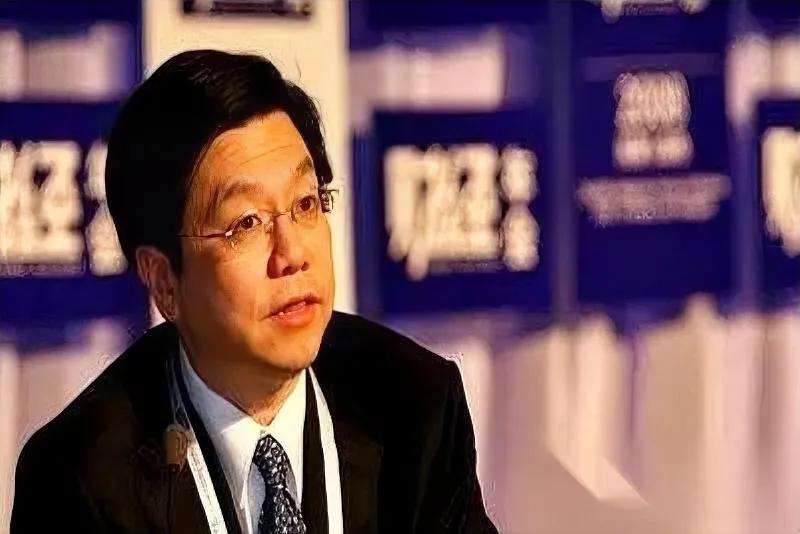 李开复说的分层，我之前觉得是瞎扯。直到堂哥上周面试栽了——面运营岗，HR直接推电