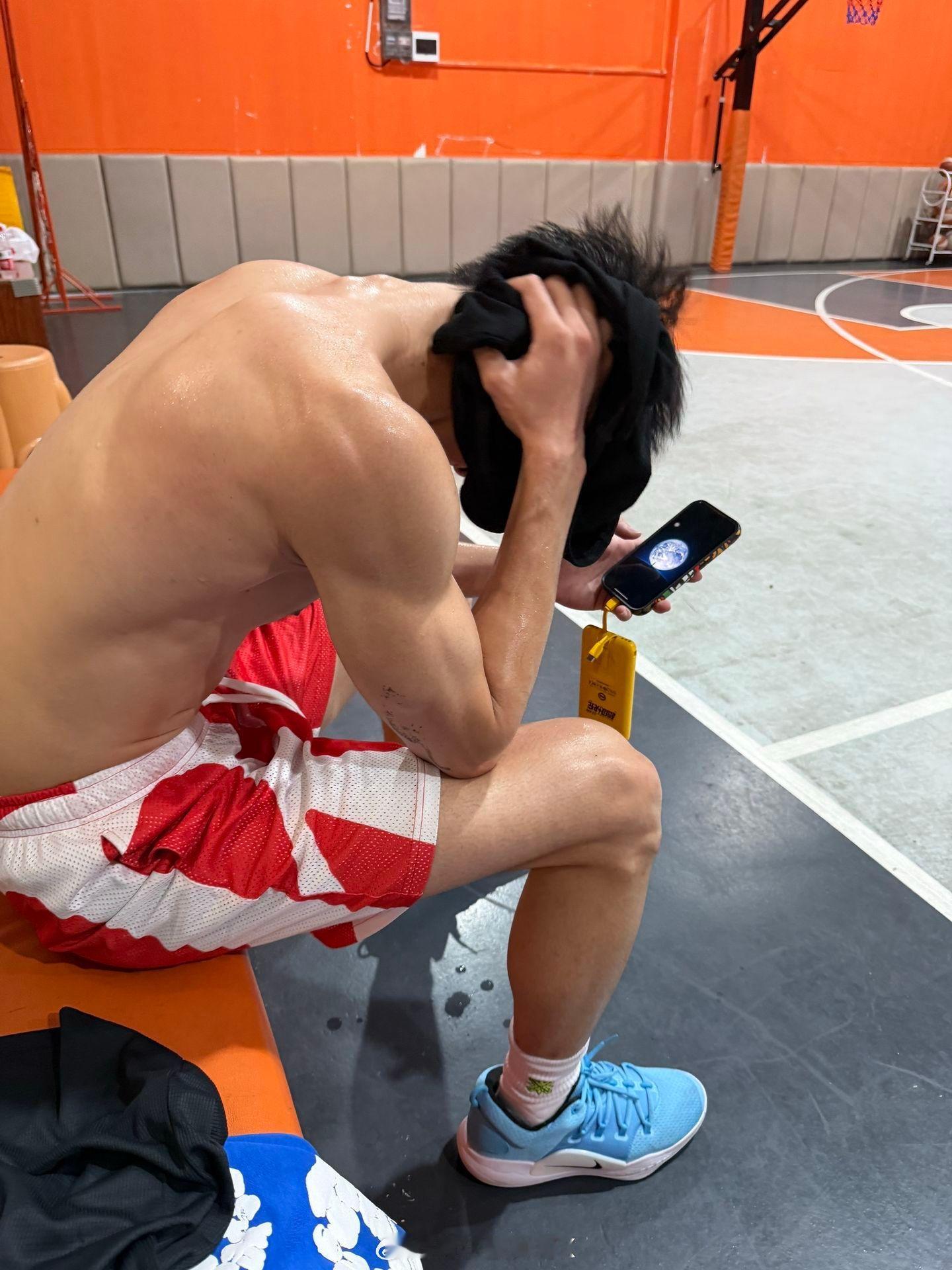 广东 06 钻石男大💎 
