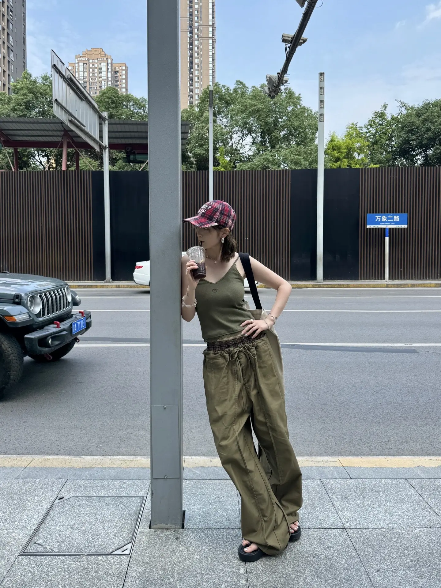 夏日穿搭图鉴。