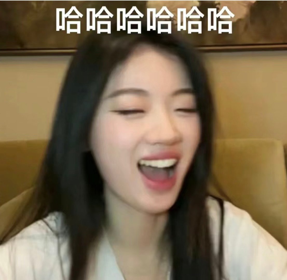 #周深黄子弘凡栽树单依纯乘凉# 周深黄子弘凡巧画圆，单依纯机智效仿。标准的圆圈，