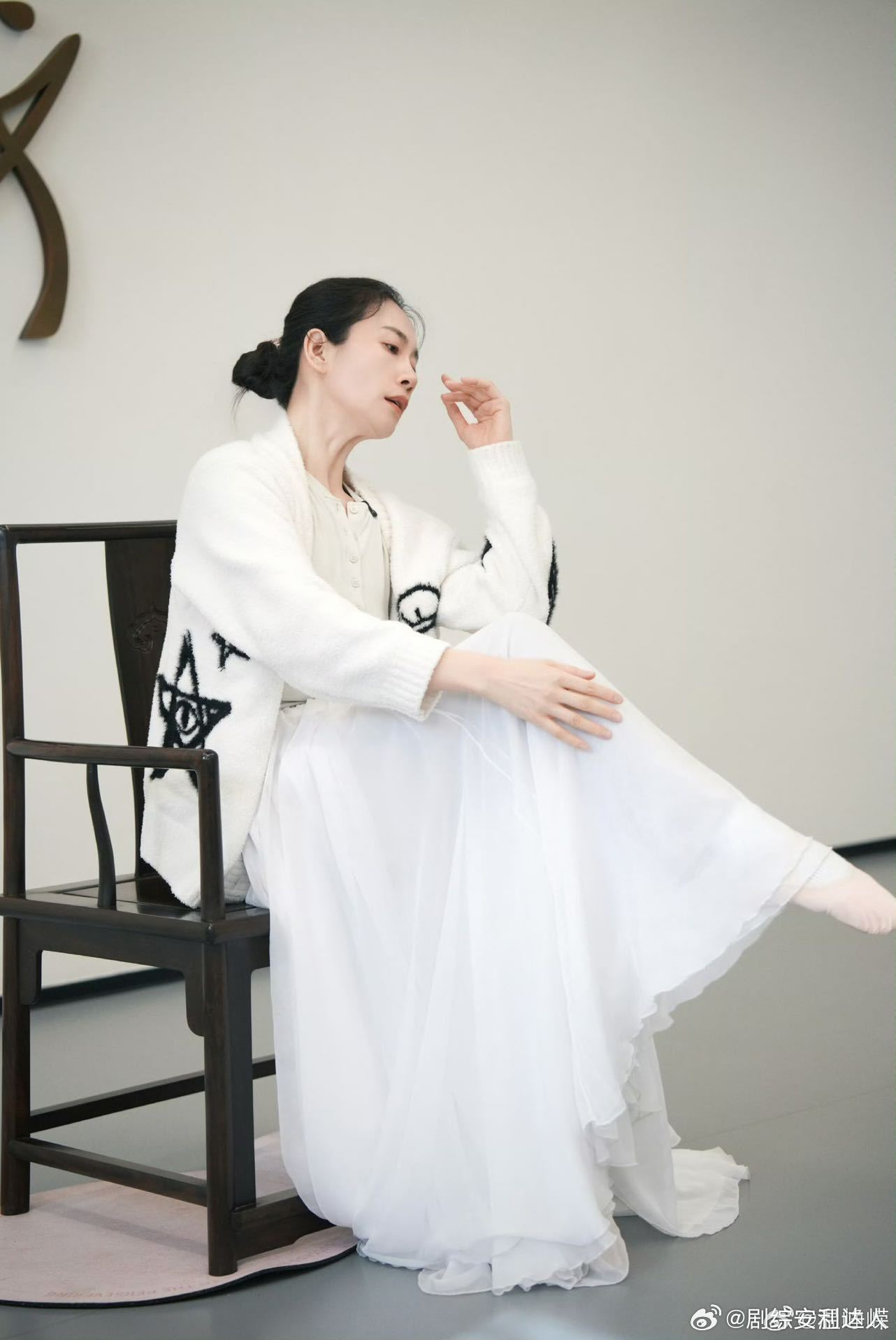 陈都灵温峥嵘浪姐连麦陈都灵害怕不是温峥嵘唯一的女儿 温峥嵘和陈都灵浪姐连麦，陈都