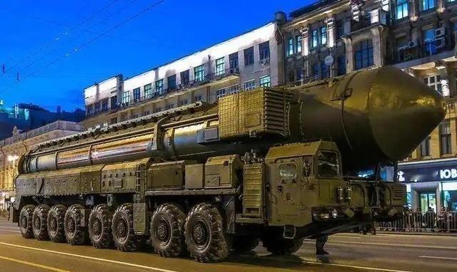 为什么俄罗斯不敢用核武器？不夸张的说，俄罗斯宁愿投降，也不敢先用上核武器，俄罗斯