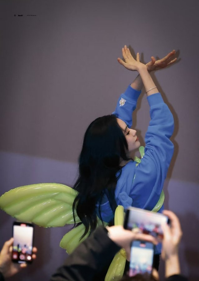 爱本身让镜头长满了柔光 蝴蝶仙女🧚‍♀️浩存你美 ​​​
