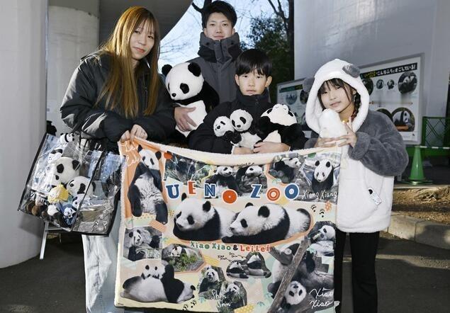 1月26日， 日本 共同社发文说：对日本大熊猫爱好者来说，最可怕的不是日本最后两