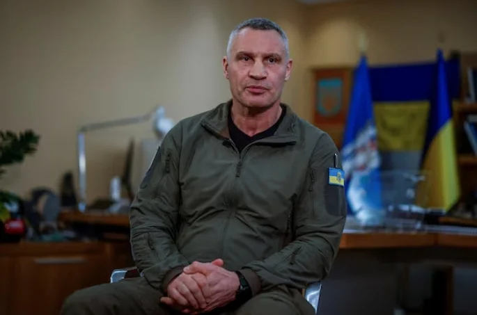 【乌克兰进入能源紧急状态，基辅遇战时最严重断电，基辅市长呼吁有条件的市民撤离】俄