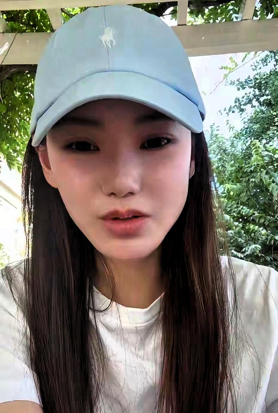 网络上不少片面言论无端非议张兰，连日积攒的委屈让马筱梅忍不住发声，直播里句句都在