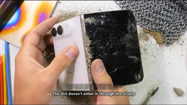 #苹果称很多客户取消iPhoneDuo订单# 

冷静下来看，这是一台1.6万起售的手机啊，真的不便