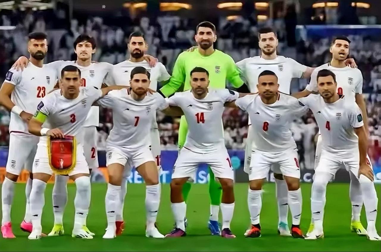 伊朗足球队若缺席美加墨世界杯，将给自身和世界杯带来哪些负面影响？

1、四届世界