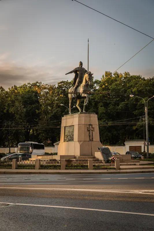 亚历山大·皮丘希金这个俄罗斯连环杀手太恐怖了。他在2001 - 2006年于莫斯