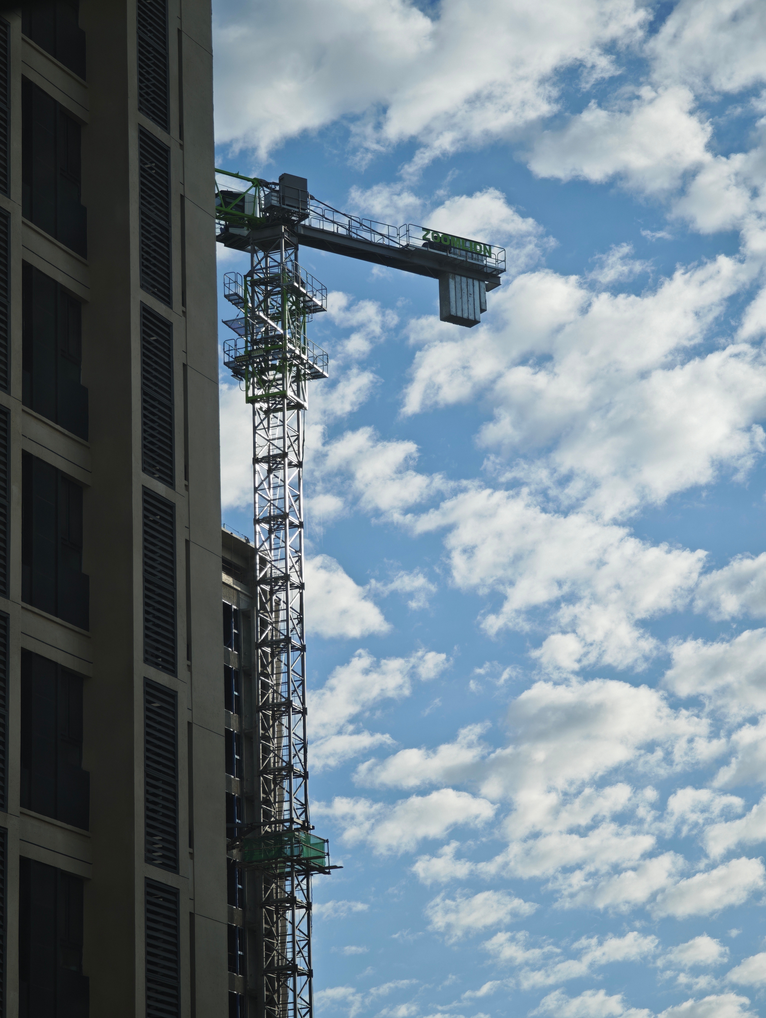 早上拍的照片，晚上才想起来发这忙的真是不可开胶啊[淡淡的] ​​​