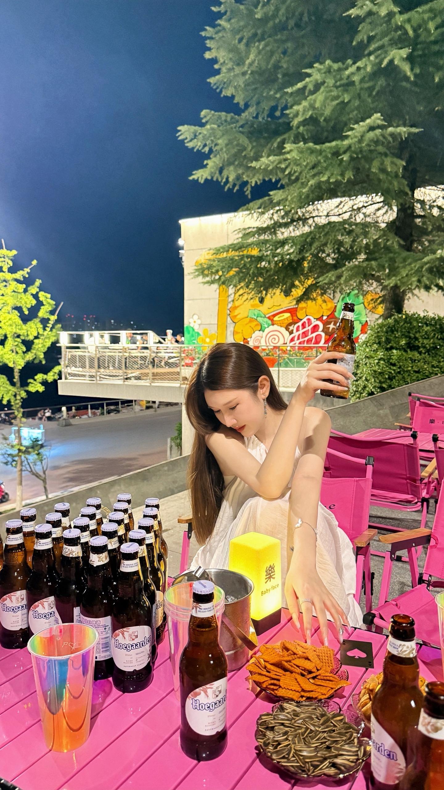 当你读懂所有关系都是阶段性的才知道留下来的更加值得珍惜 我们像一条条曾...
