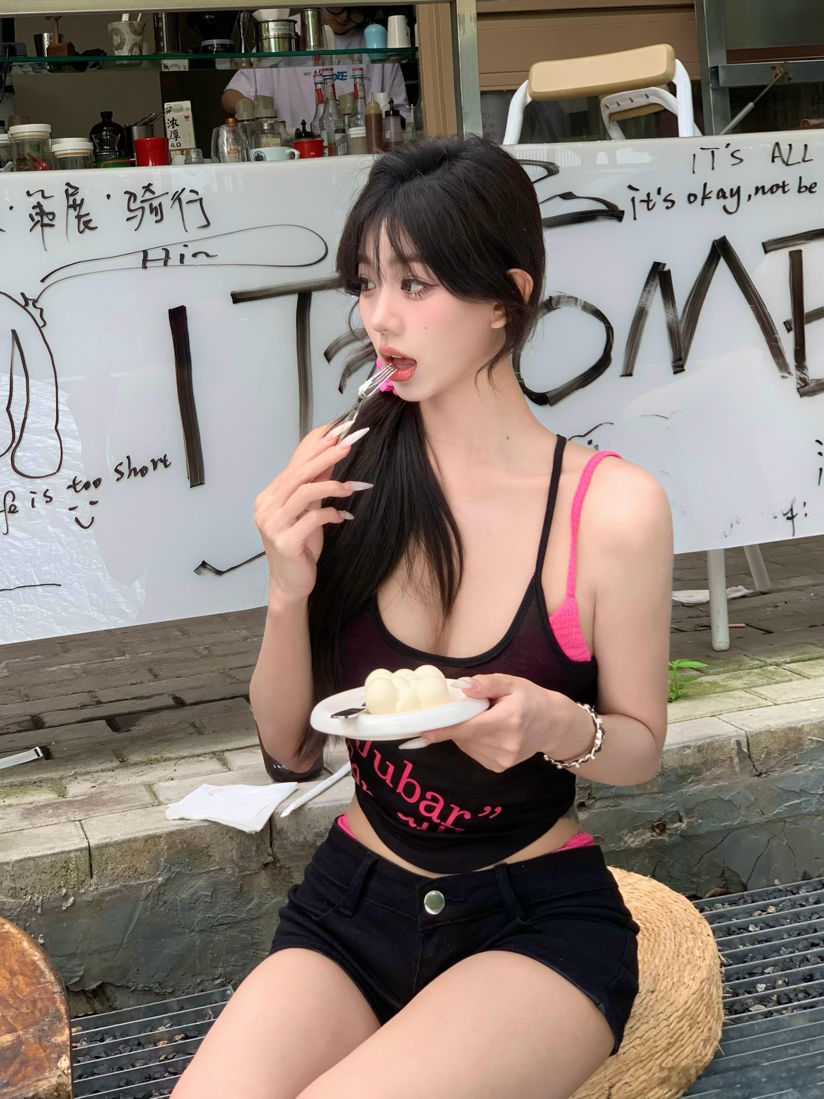 努力更新拍照版 ​​​