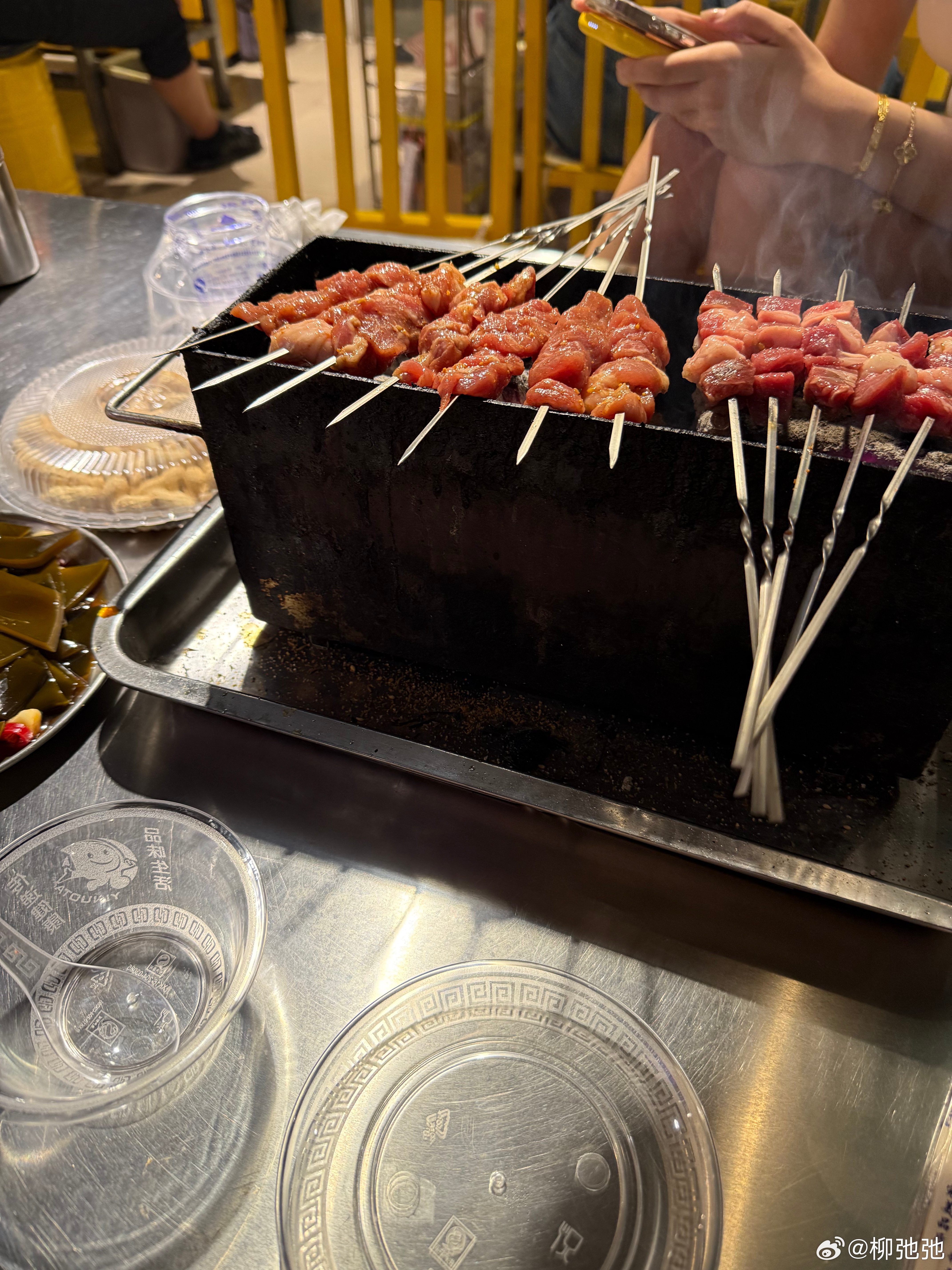 每天都在起床气和美食之间来回横跳！今天又收获了一家神仙面包店，糯糯软软的南瓜谁能