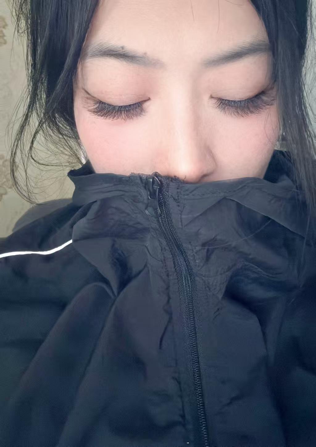 我的眼睫毛都可以扫地了我平时都自己嫁接睫毛，特别自然。昨天去了美睫店，结果，没沟