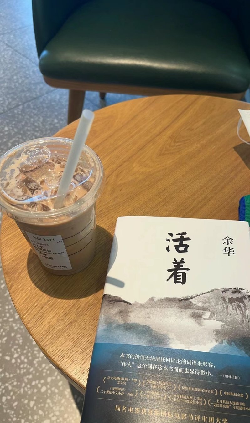 有人生下就带着任务 有人一生在追求自由 我们不分类 我们不比较 我们都对. ​​