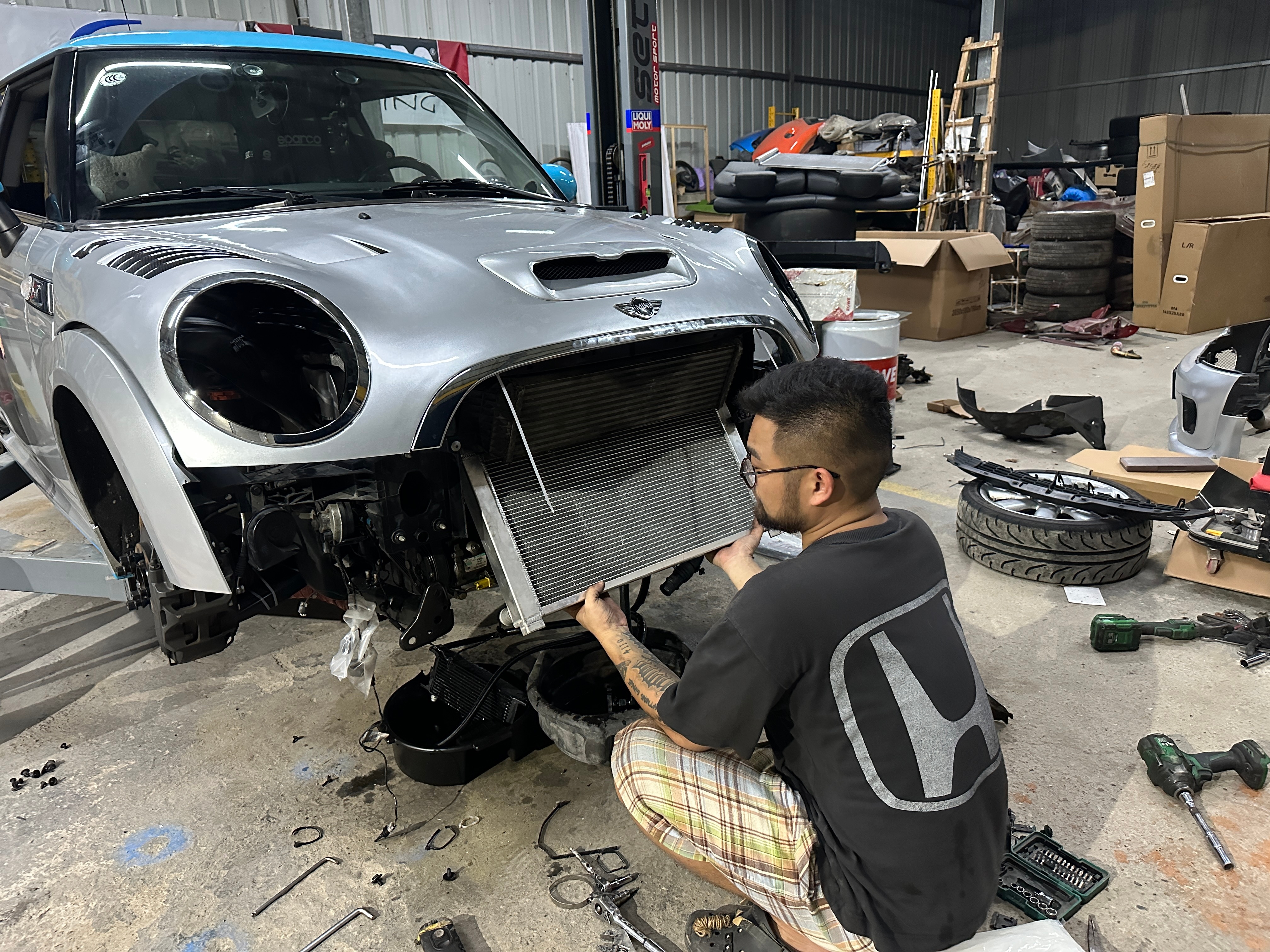 1.6T 用个535的3.0TN55中冷  不冻感冒就行 
