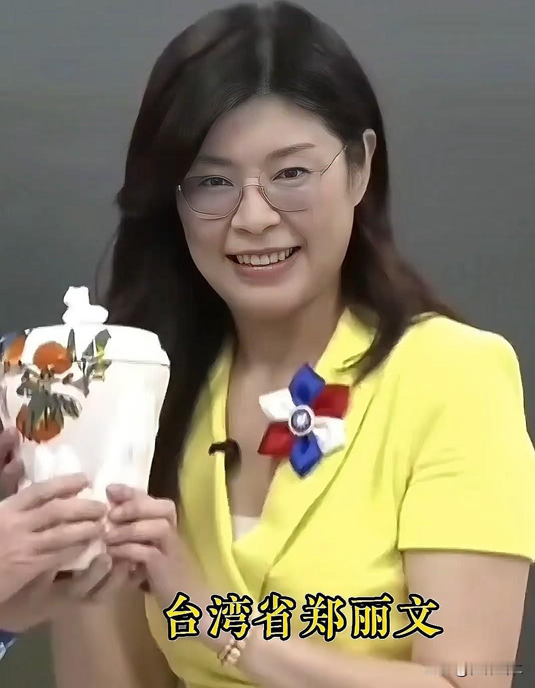 国民党主席郑丽文今天（10月24日）召开记者会，评论高德地图一事。郑丽文表示，现