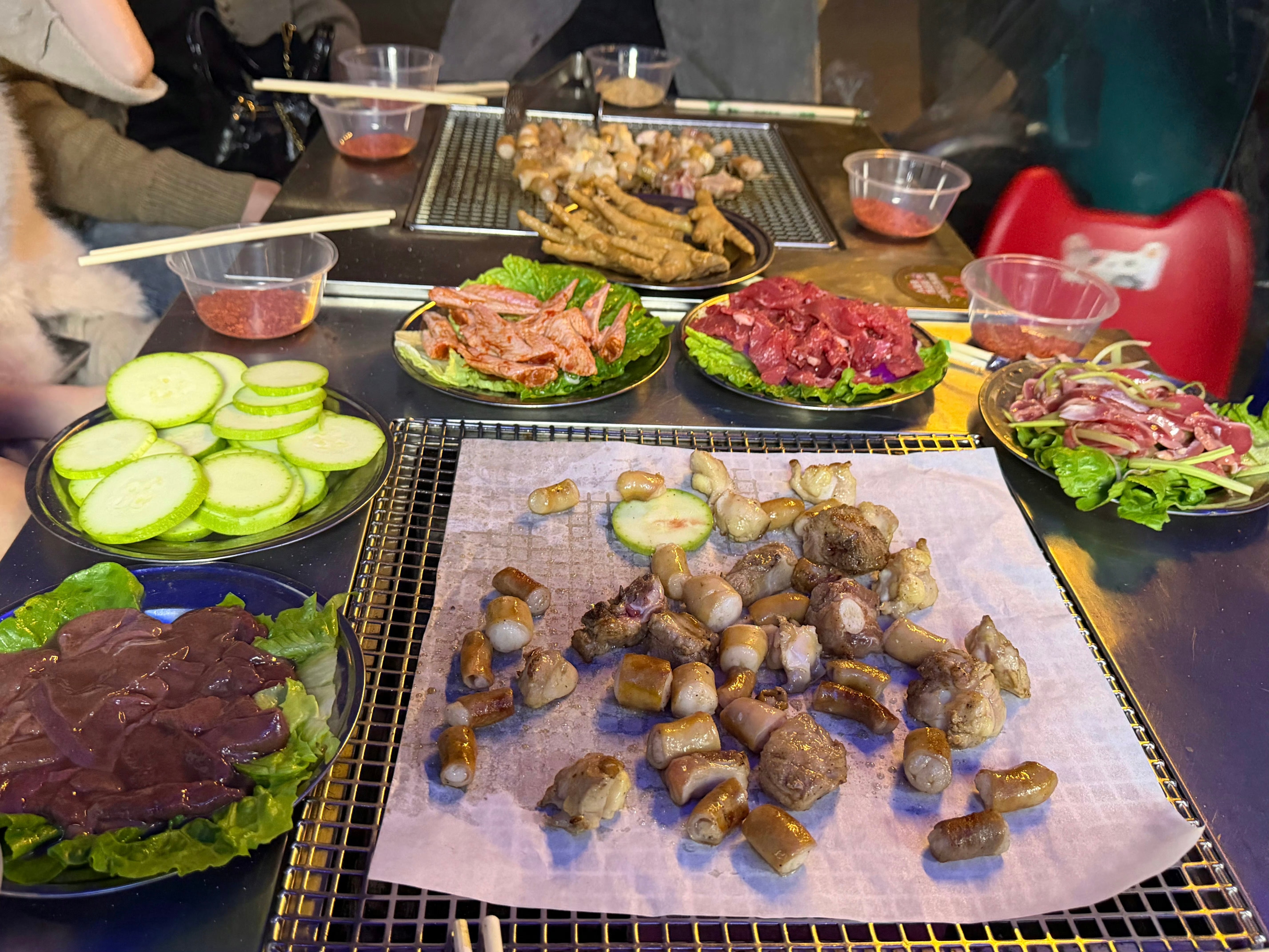 顶级的猎手从来不主动狩猎，而是让她们进入你的轨道🛤…… 龙港